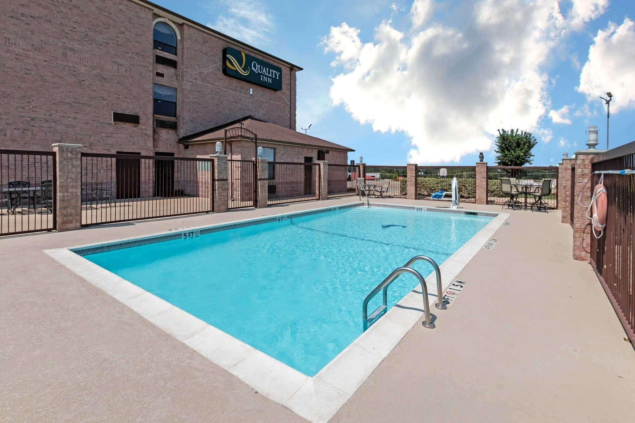 Quality Inn Buffalo Buitenkant foto
